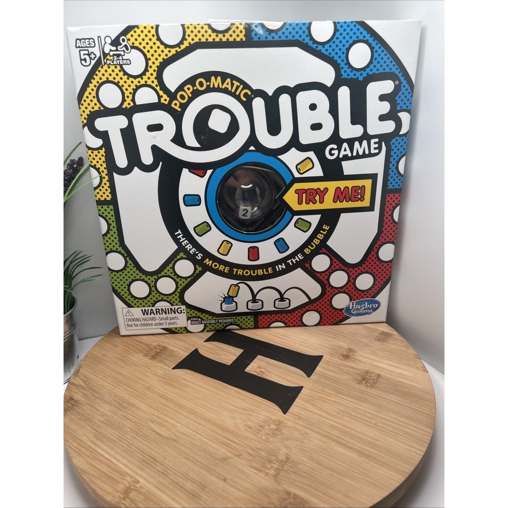 Hasbro Gaming Trouble Board Game Pop-O-Matic Family Game for Kids Ages 5 and Up